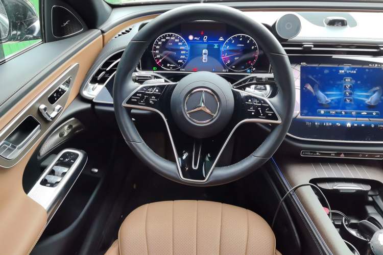 Used Mercedes-Benz E-Class 2024 E 300 L Luxury Model Steering Wheel