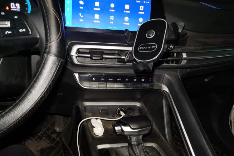 Used CHANGAN CS35PLUS 2022 Blue Whale NE 1.4T DCT Luxury Model Audio And AC Panel