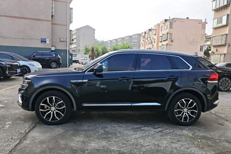 Used Zotye Domy X7 2017 1.8T DCT Prestige Model
