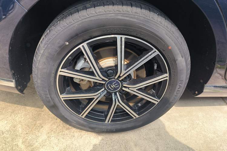 Used BYD Song MAX New Energy 2022 DM-i 105KM Flagship Model
