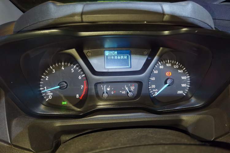 Used Ford Transit 2023 2.0T Gasoline Automatic Multi-Function Commercial Vehicle Short Wheelbase Mid-Roof Design 5/6 Seats
