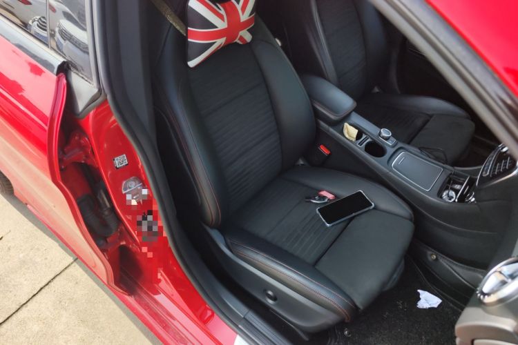 Used Mercedes-Benz CLA 2018 CLA 220 4MATIC Right Front Seat