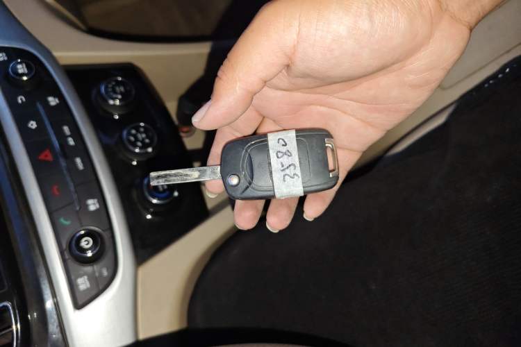 Used Baojun 730 2016 1.5L Manual Standard Version 7 Seats
