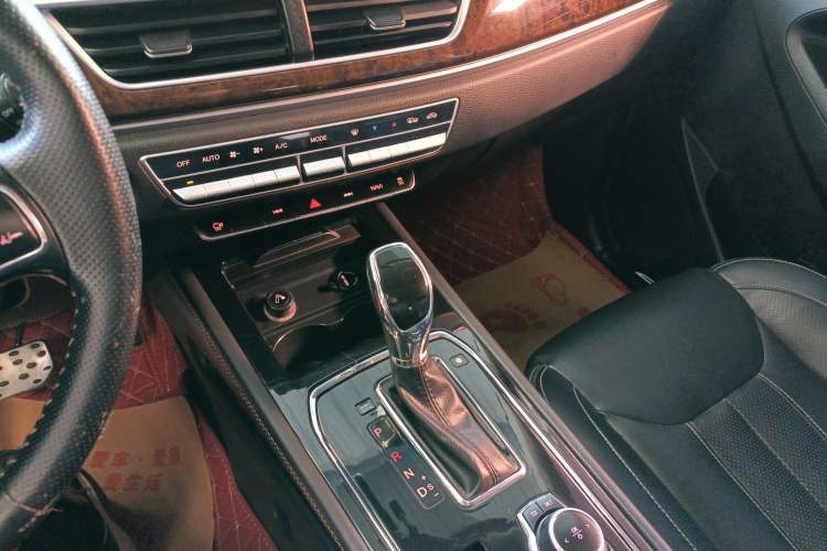 Used Dongfeng Fengon 580 2017 1.5T CVT Smart Style Model Gear Lever