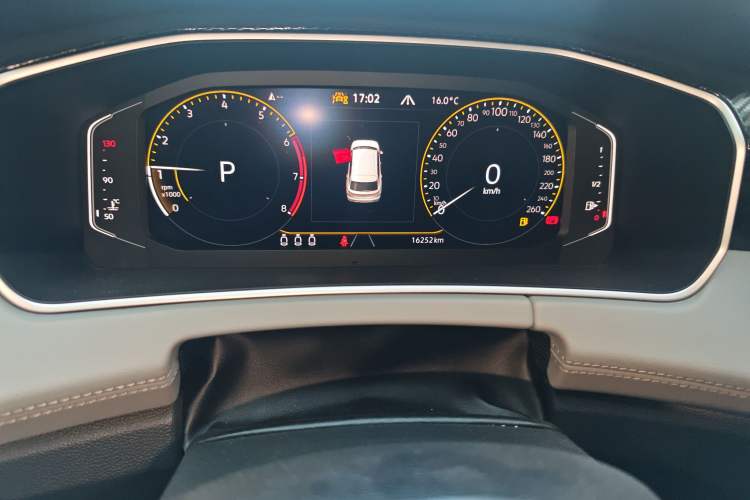 Used Volkswagen Tayron 2023 280TSI Two-Wheel-Drive Luxury Plus Advanced Version