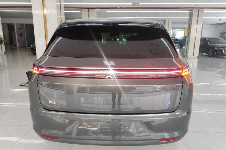 Used Li Auto L7 2023 Pro Model Rear