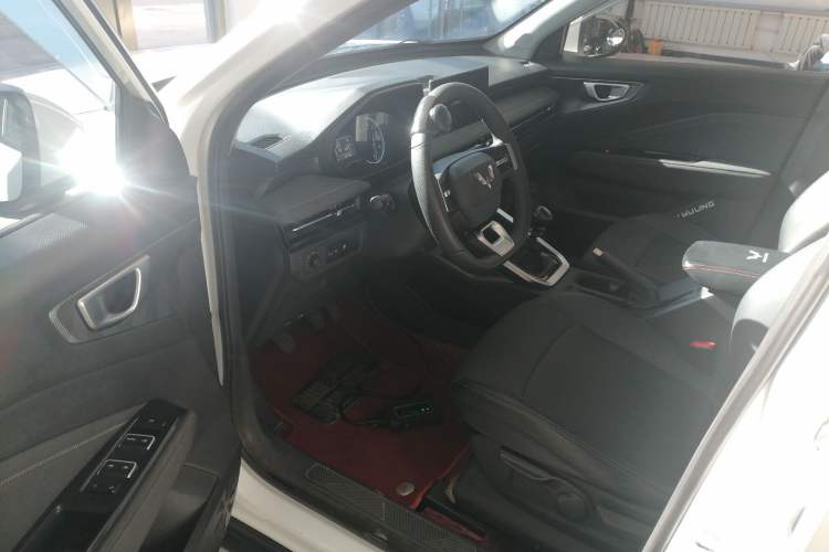 Used Wuling Alvez 2022 1.5L Manual Comfort Version