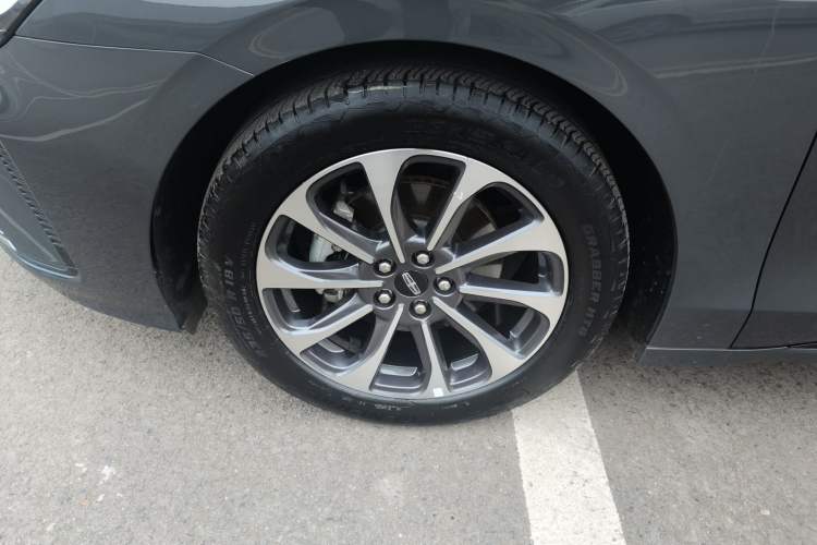 Used Lincoln Z 2022 iXiang Luxury Edition Exterior 2