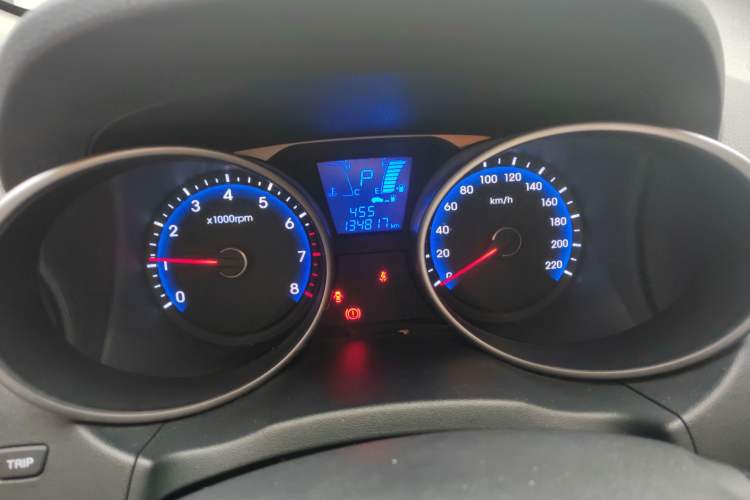 Used Hyundai ix35 2013 2.0L Automatic Two-Wheel Drive Smart GLS China IV Standard