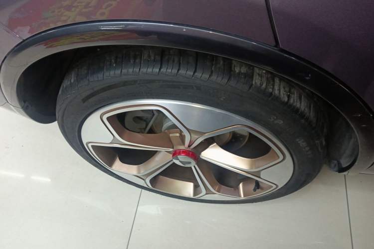 Used Denza X 2020 PHEV Flagship Edition Right Rear Wheel Hub