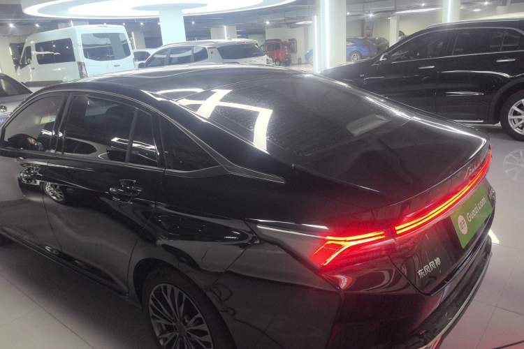 Used Dongfeng Aeolus Yixuan MAX 2021 1.5T Ultra-Stylish Trendsetter Edition