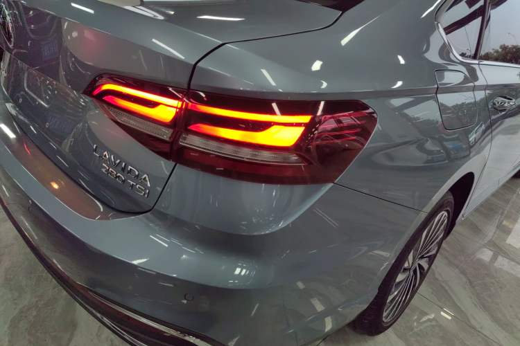 Used Volkswagen Lavida 2023 280TSI DSG Yongyi Edition
