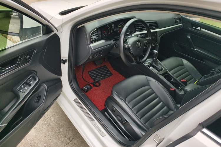 Used Volkswagen Lamando 2019 280TSI DSG Comfort Edition China VI standard