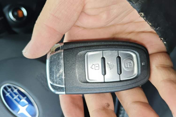 Used Subaru Forester 2014 2.0i Automatic Luxury Edition
