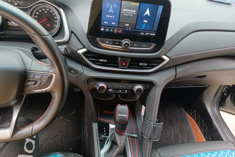 Used Chevrolet Orlando 2020 Light Hybrid Redline 530T Automatic Enjoyment Edition (5+2 Models)