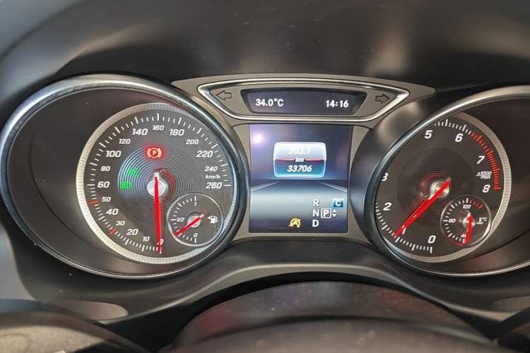 Used Mercedes-Benz GLA 2018 GLA 200 Fashion Model