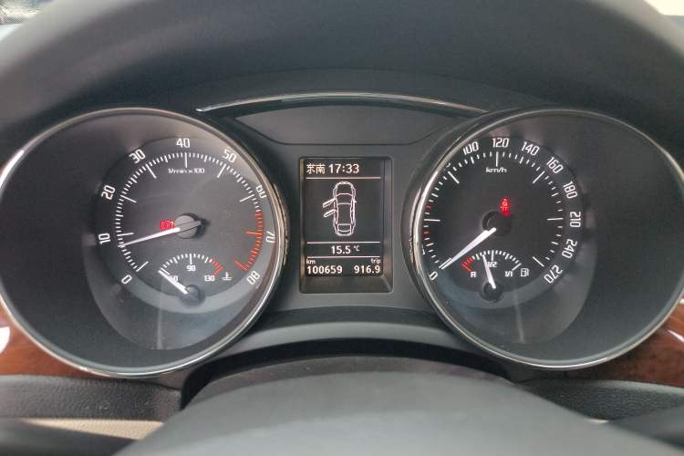 Used Skoda Superb 2013 1.8 TSI Manual MingShi Edition
