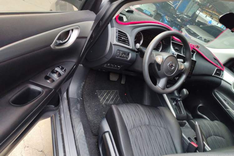 Used Nissan Sylphy 2019 Classic 1.6XE CVT Comfort Edition Driver Seat