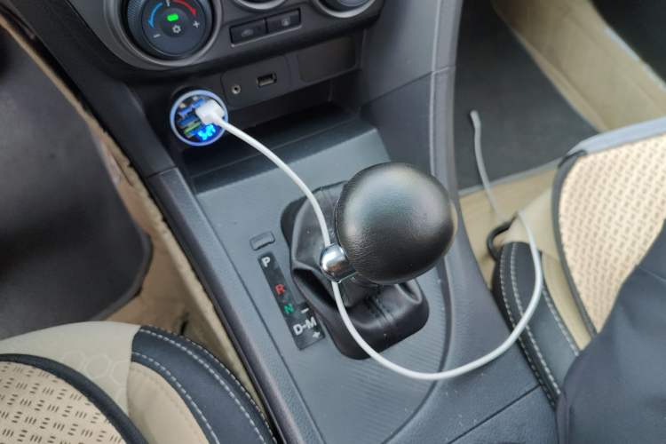 Used Haima Fumei 2014 M5 1.6L Automatic Elite Model Gear Lever