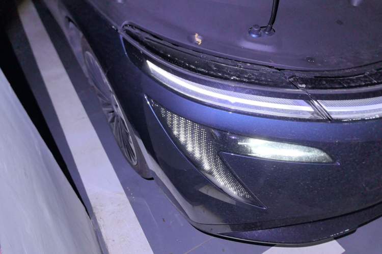 Used Nissan N7 2025 510 Pro Right Front Headlight