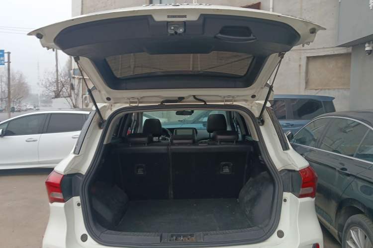 Used GAC Trumpchi GS4 2019 270T Automatic Two-Wheel Drive Elite Edition Trunk