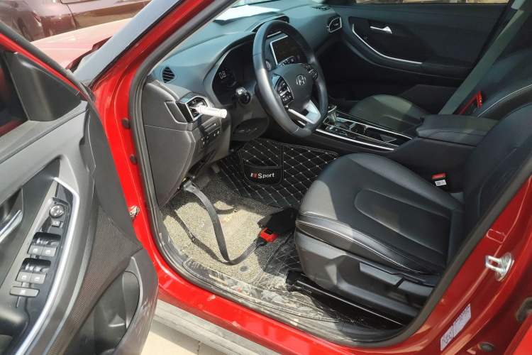 Used Hyundai ix25 2020 1.5L CVT GLS Smart Model
