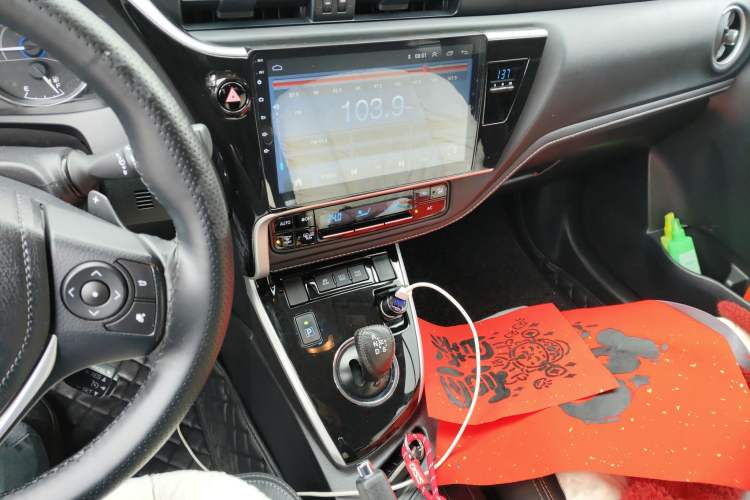 Used Toyota Corolla 2018 Dual-Engine 1.8L E-CVT Smart Edition