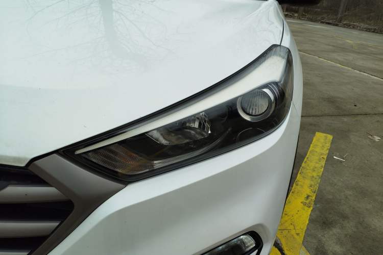 Used Hyundai Tucson 2015 1.6T Dual-Clutch Two-Wheel-Drive Smart Model
