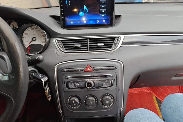 Used Peugeot 308 2013 1.6L Automatic YouShang Model
