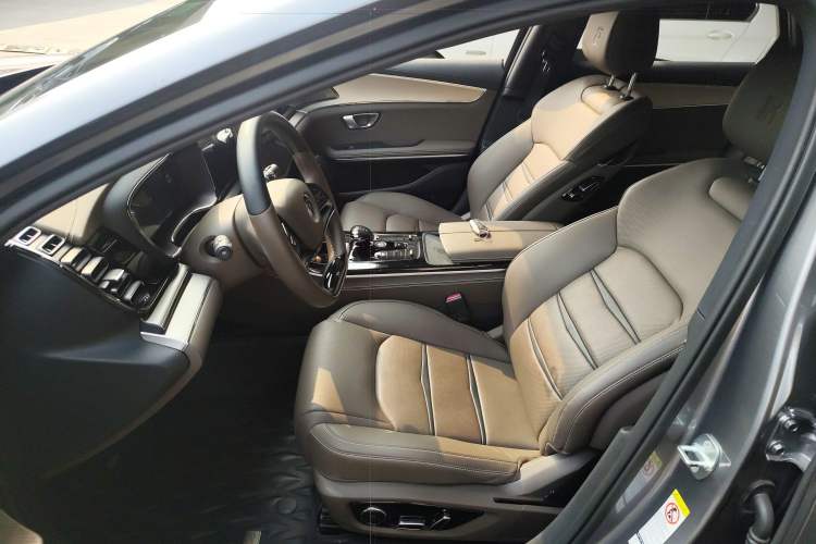 Used BYD Han 2020 EV Long-Range Luxury Model
