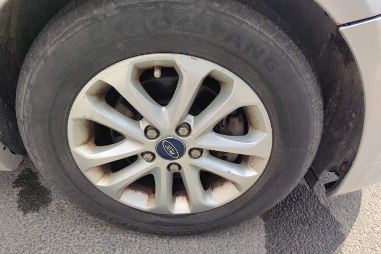 Used Ford Focus 2012 Hatchback Classic 1.8L Manual Fashion Edition