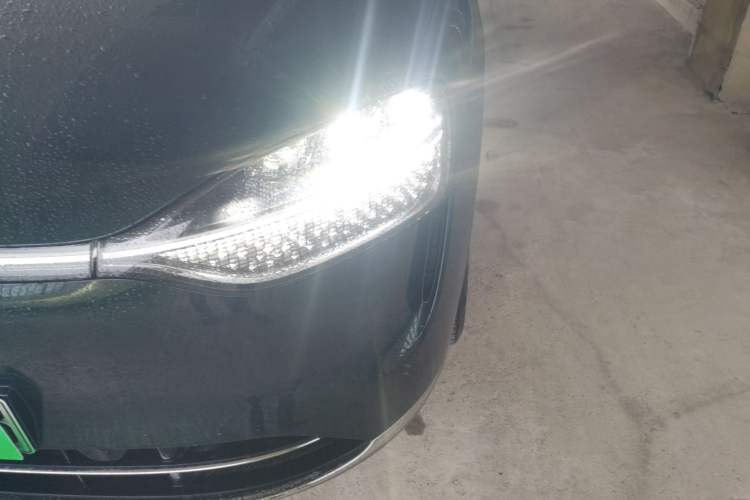 Used Hima AITO M9 2024 Range-Extended Ultra Version 42 kWh 6-Seater Model