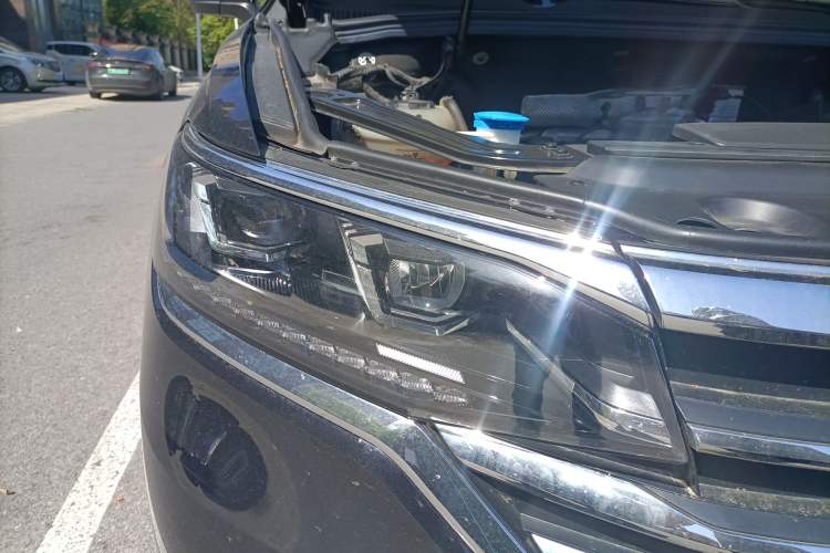 Used Volkswagen Viloran 2024 380TSI Luxury Edition