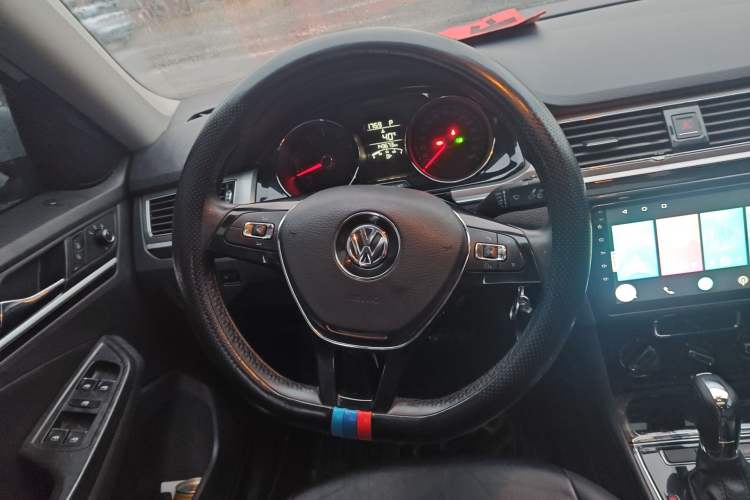 Used Volkswagen Bora 2018 1.5L Automatic Comfort Model Steering Wheel