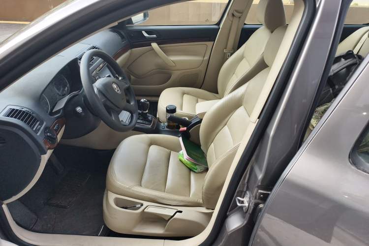 Used Skoda Octavia 2014 1.6L Automatic Yijun Edition