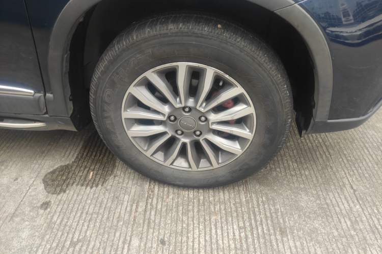 Used Haval H6 2015 Sport Edition 1.5T Automatic Two-Wheel Drive Luxury Model Right Front Wheel Hub