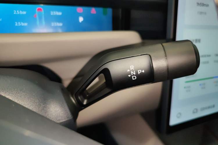 Used Lynk & Co Z10 2025 95 kWh 702 km All-Wheel Drive Intelligent Driving Ultra
