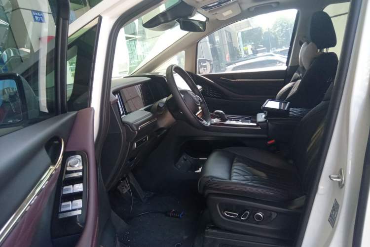 Used GAC Trumpchi M8 2024 Master Series 400T Ultimate Edition
