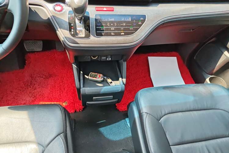 Used Honda Elysion 2016 2.4L Luxury Edition Gear Lever