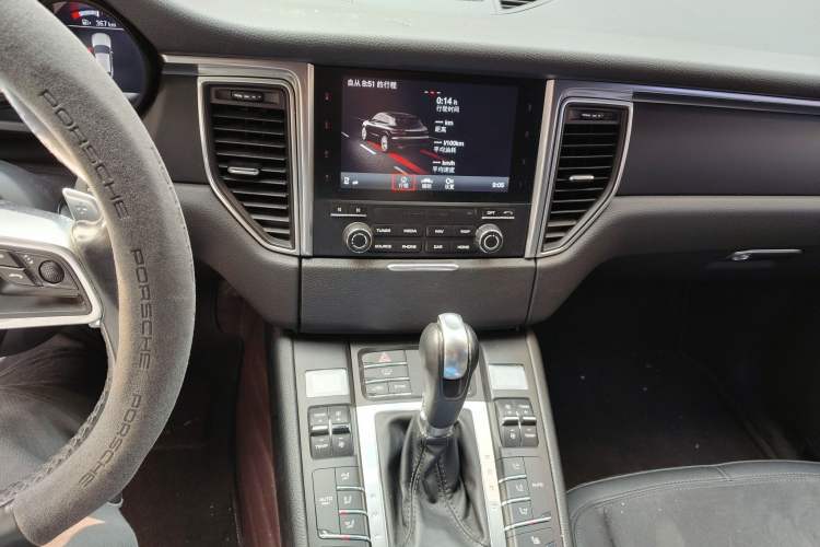 Used Porsche Macan 2017 Macan 2.0T
