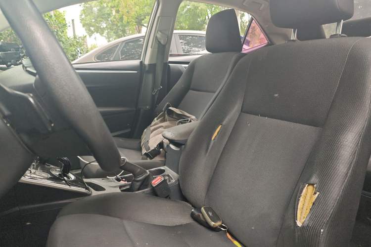 Used Toyota Corolla 2017 Revised Dual-Engine 1.8L E-CVT Leading Edition