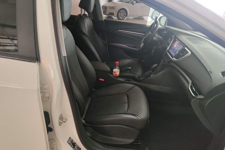 Used Buick GT 2018 18T Automatic Elite Model