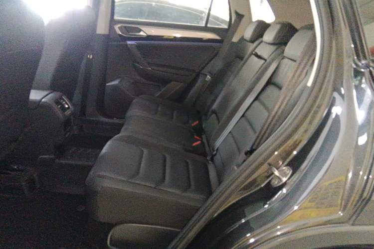 Used Volkswagen Tayron 2020 330TSI Two-Wheel Drive Luxury Smart Connectivity Version
