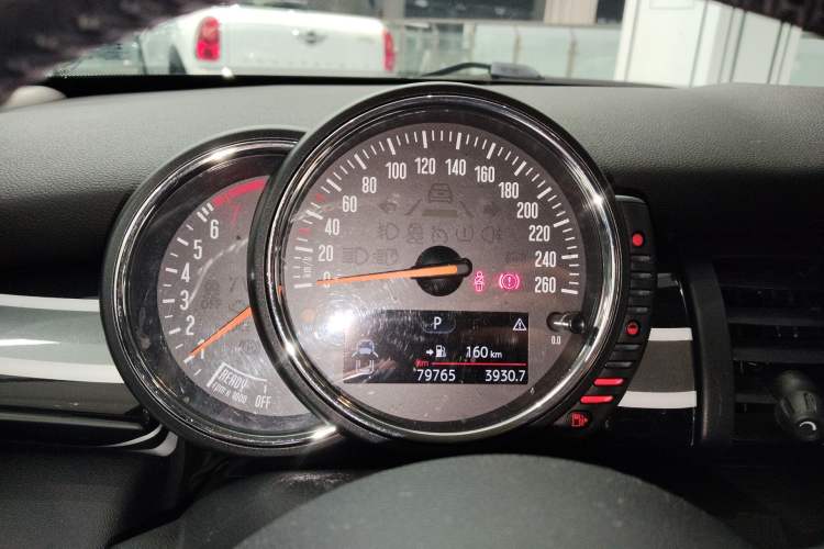 Used MINI 2016 1.2T ONE Instrument Cluster