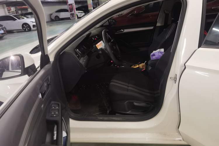 Used Volkswagen Lamando 2018 230TSI DSG Fashion Edition