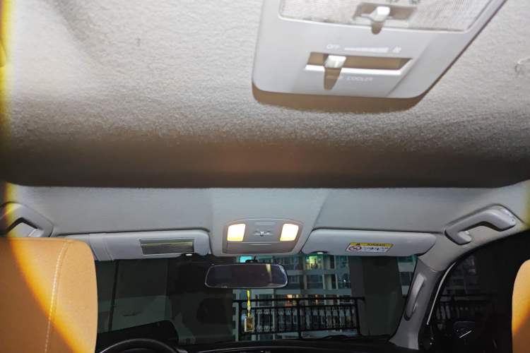 Used Toyota Fortuner 2016 2.7L Middle East Version Headliner