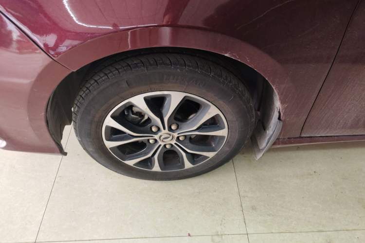 Used FORTHING Joyear S50 2017 1.5L Manual Luxury Model Left Front Wheel Hub