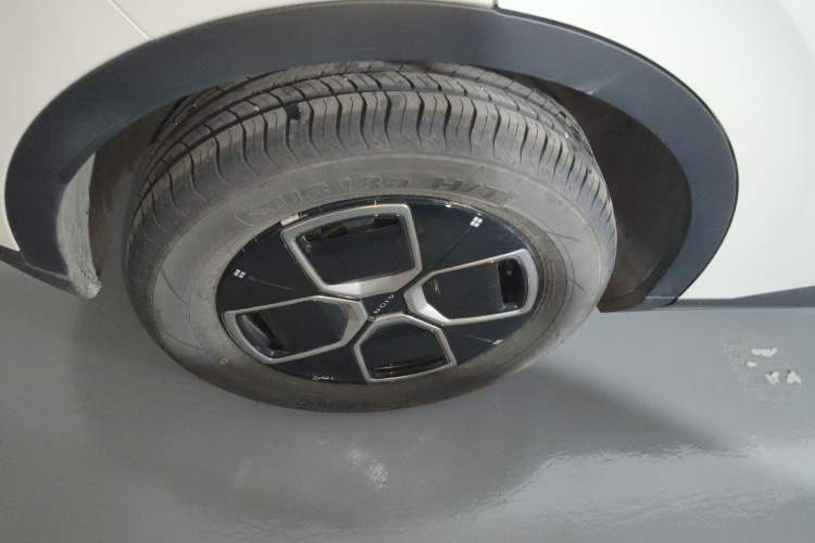 Used AION UT 2025 330 Starlight Edition
