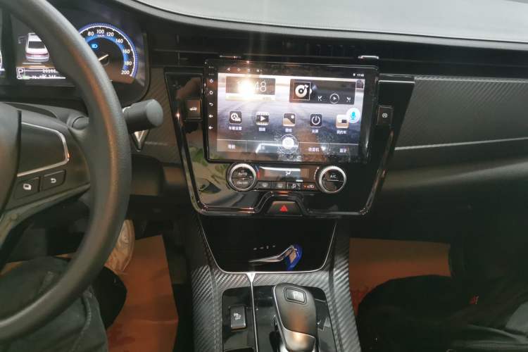 Used Venucia D60EV 2023 PLUS Comfort Edition CI Model Audio And AC Panel