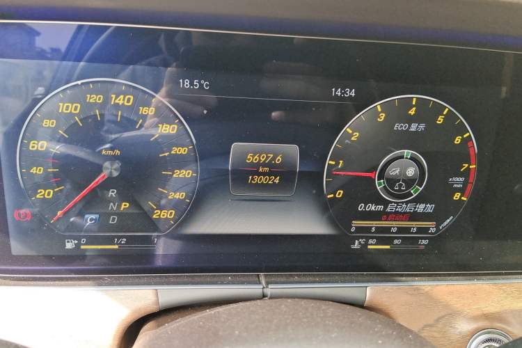 Used Mercedes-Benz E-Class 2016 E 300 L Luxury Model Odometer Close Up